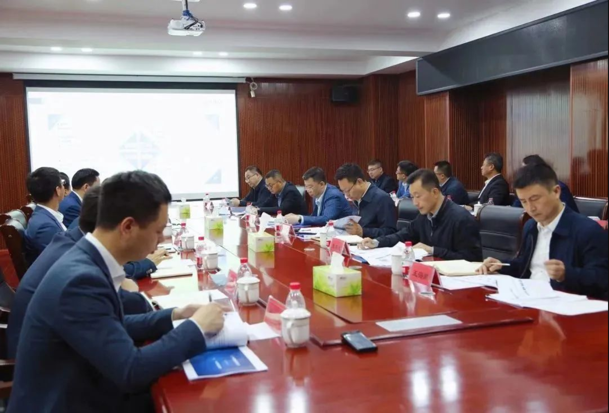 北京电控领导一行调研大华公司